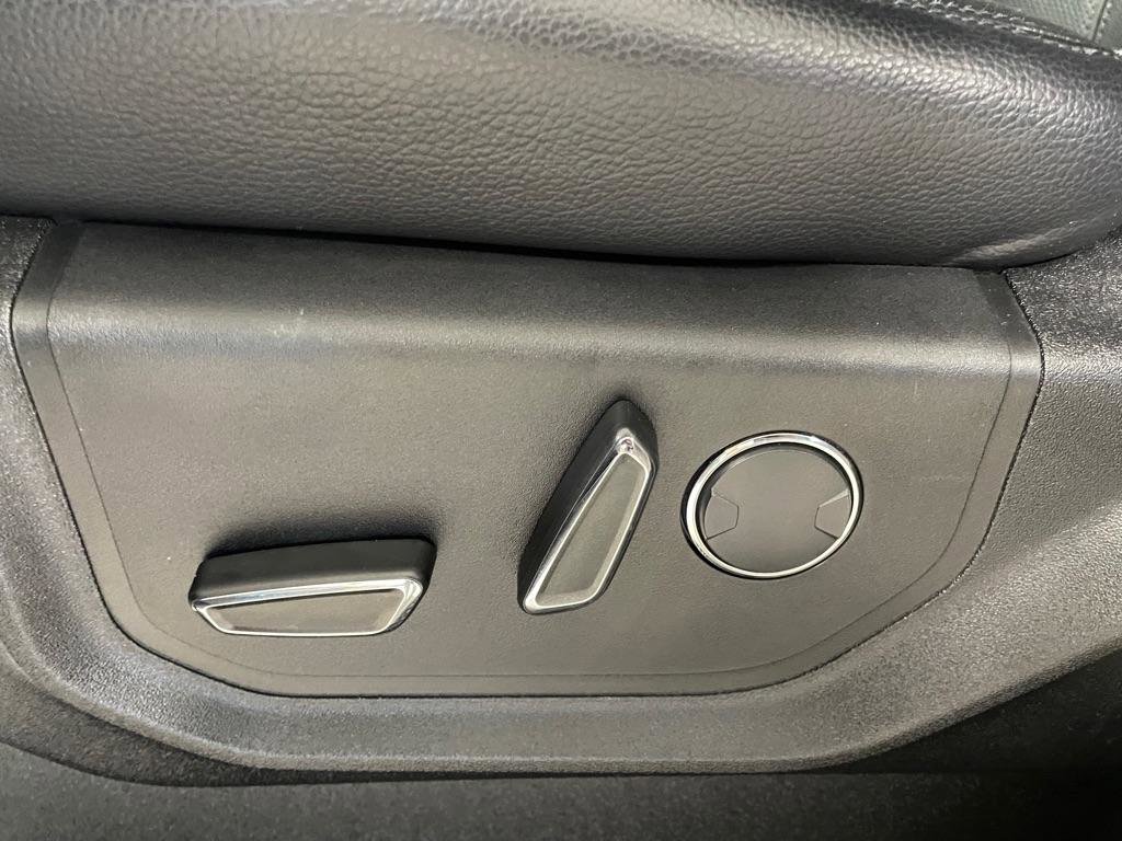 Used 2018 Ford Expedition Limited AWD/4WD image 11