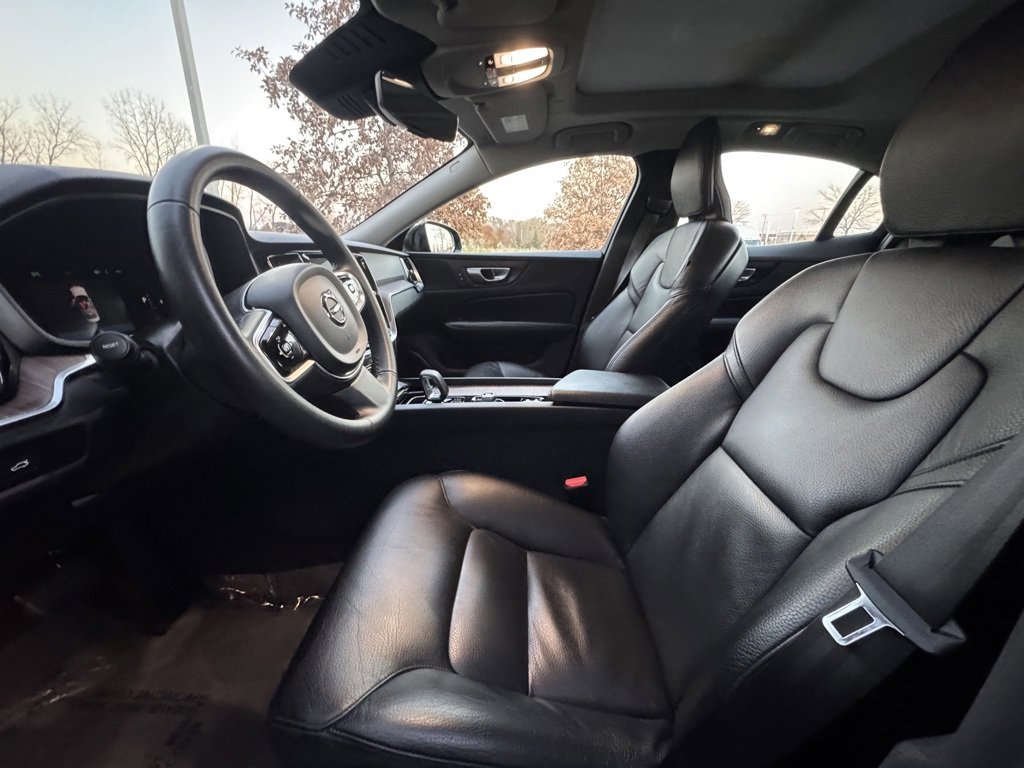Used 2024 Volvo S60 B5 Plus image 21