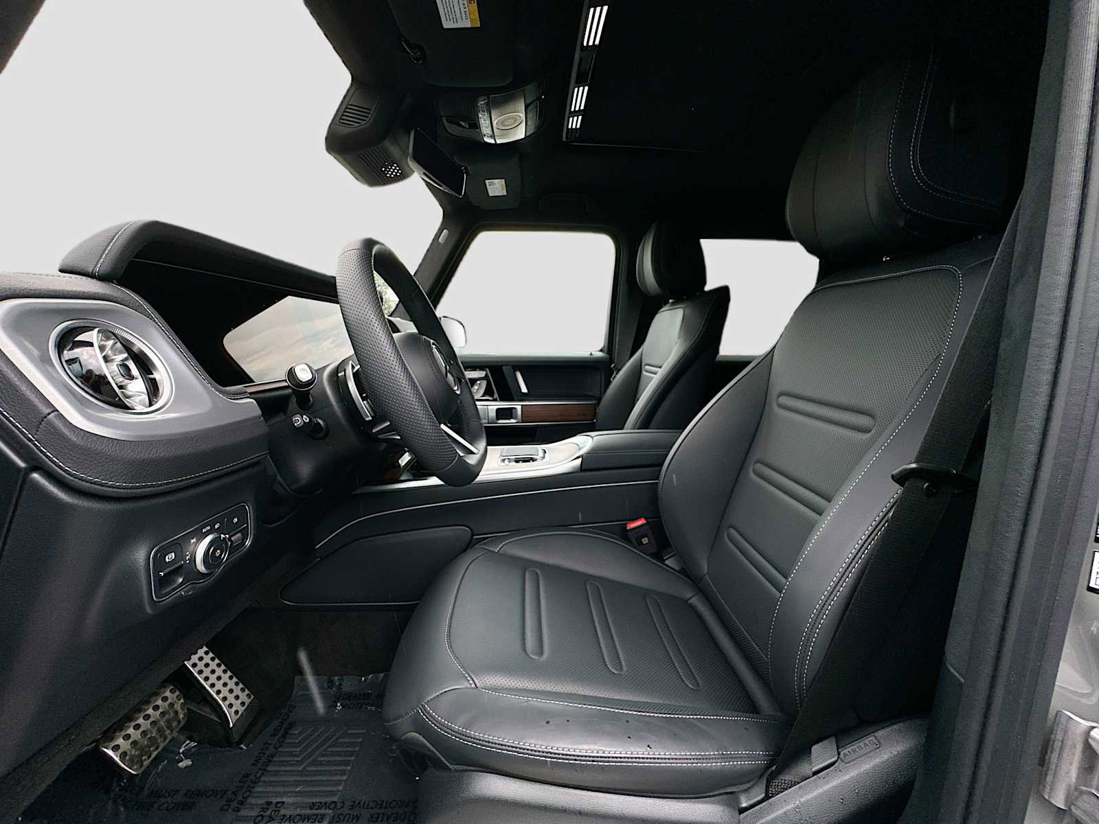 Used 2026 Mercedes-Benz G 550 w/ Exclusive Interior Package image 22