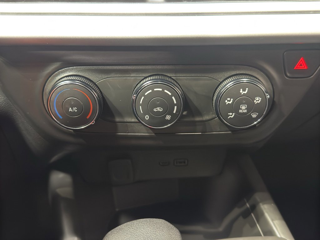 Used 2024 Chevrolet Trax LS w/ Driver Confidence Package image 28