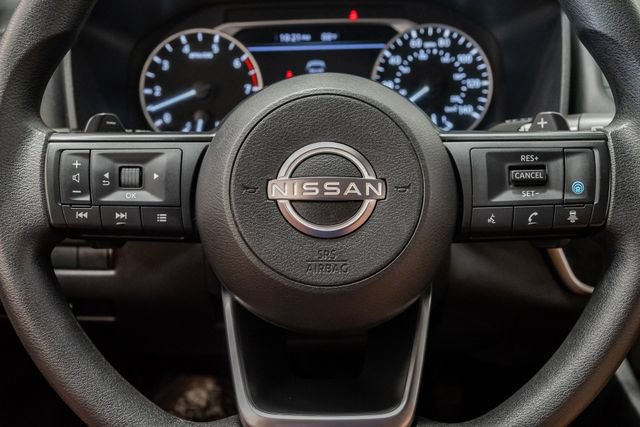 Used 2024 Nissan Rogue SV FWD image 11