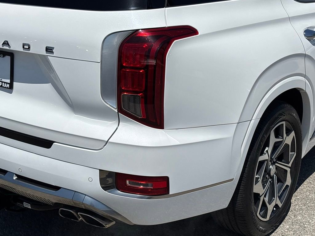 Used 2022 Hyundai Palisade Calligraphy w/ Cargo Package FWD image 6