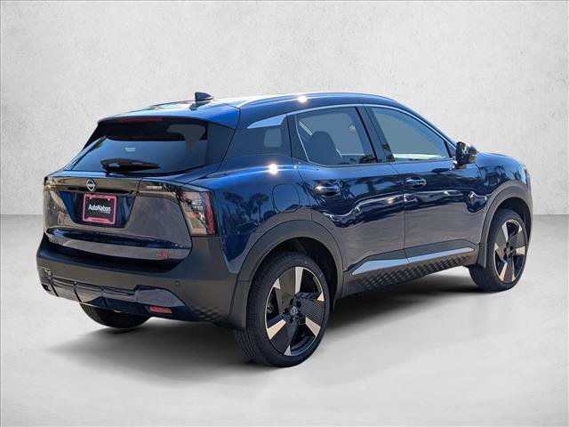 New 2026 Nissan Kicks SR w/ Cold Weather Package FWD image 2