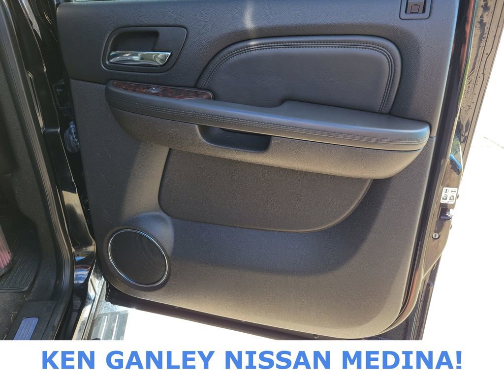 Used 2013 GMC Sierra 3500 Denali image 21