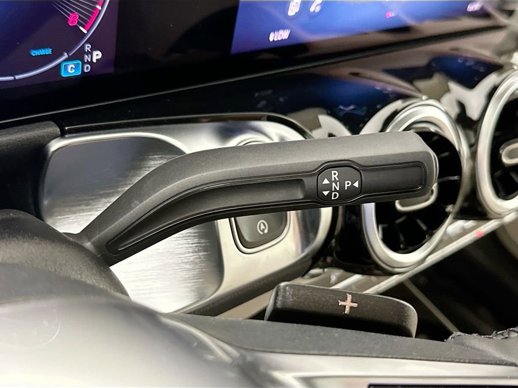 Certified 2026 Mercedes-Benz GLB 250 GLB 250 image 16