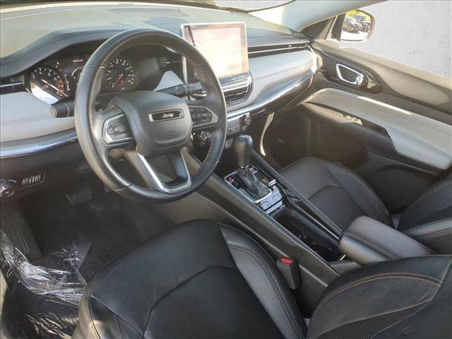 Used 2022 Jeep Compass Limited w/ Sun and Sound Group AWD/4WD image 9