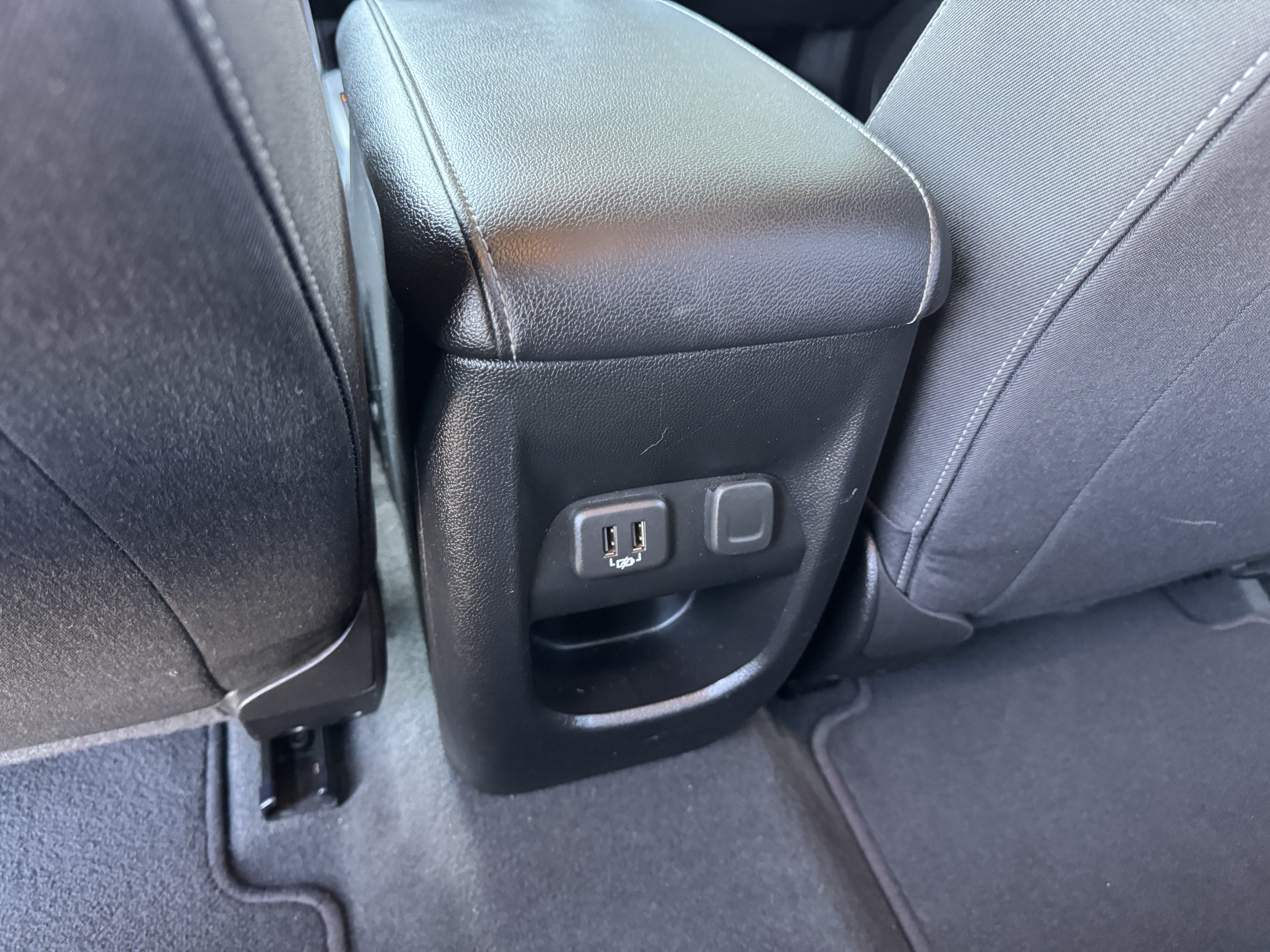 Certified 2021 Chevrolet Colorado LT w/ LT Convenience Package RWD image 17