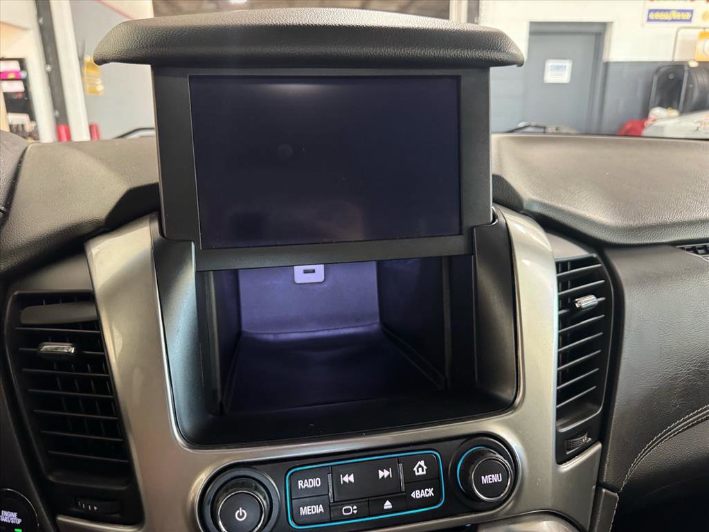 Used 2018 Chevrolet Suburban Premier w/ Max Trailering Package image 30