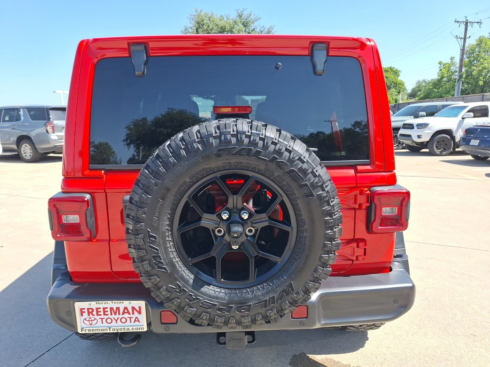 Used 2024 Jeep Wrangler Unlimited Sport AWD/4WD image 5
