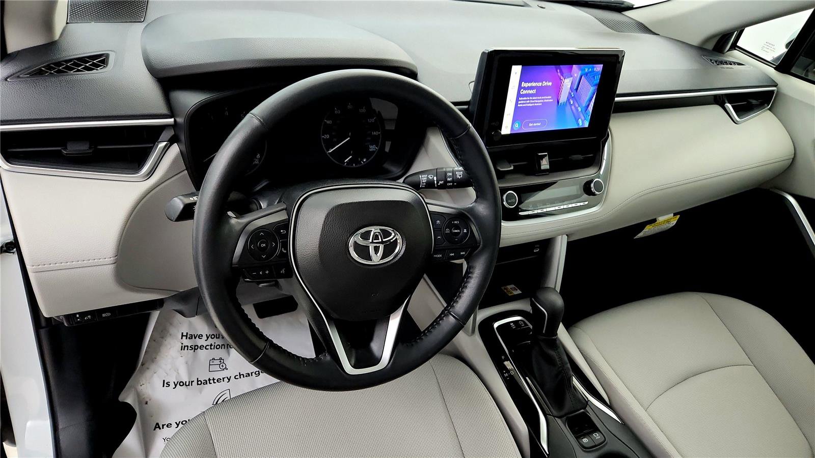 Certified 2023 Toyota Corolla Cross LE image 36