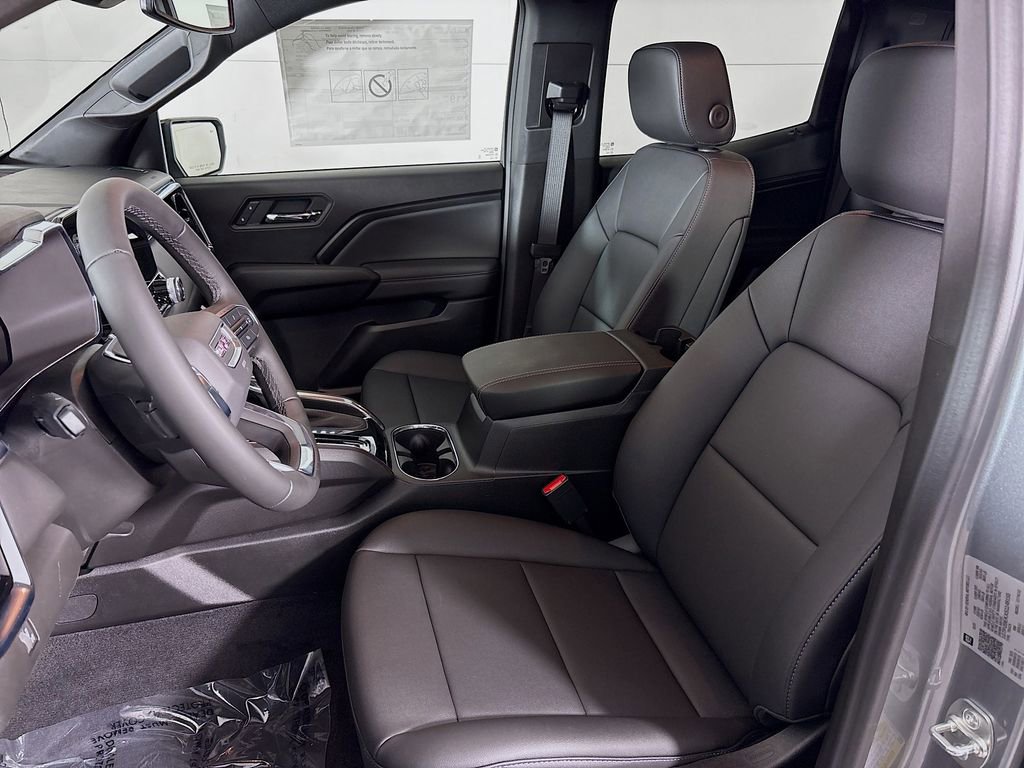 New 2025 GMC Canyon Elevation w/ Convenience Package image 19