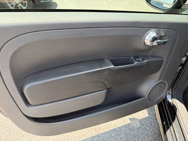 Used 2012 FIAT 500 Sport w/ Safety & Sound Pkg FWD image 11