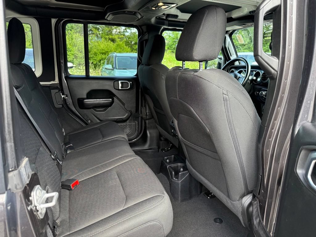 Used 2020 Jeep Wrangler Unlimited Sport AWD/4WD image 18