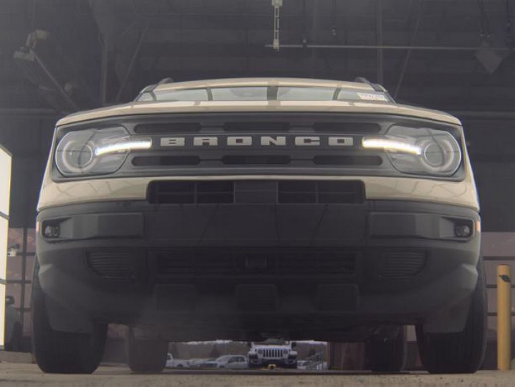 Used 2024 Ford Bronco Sport Big Bend w/ Convenience Package AWD/4WD image 4