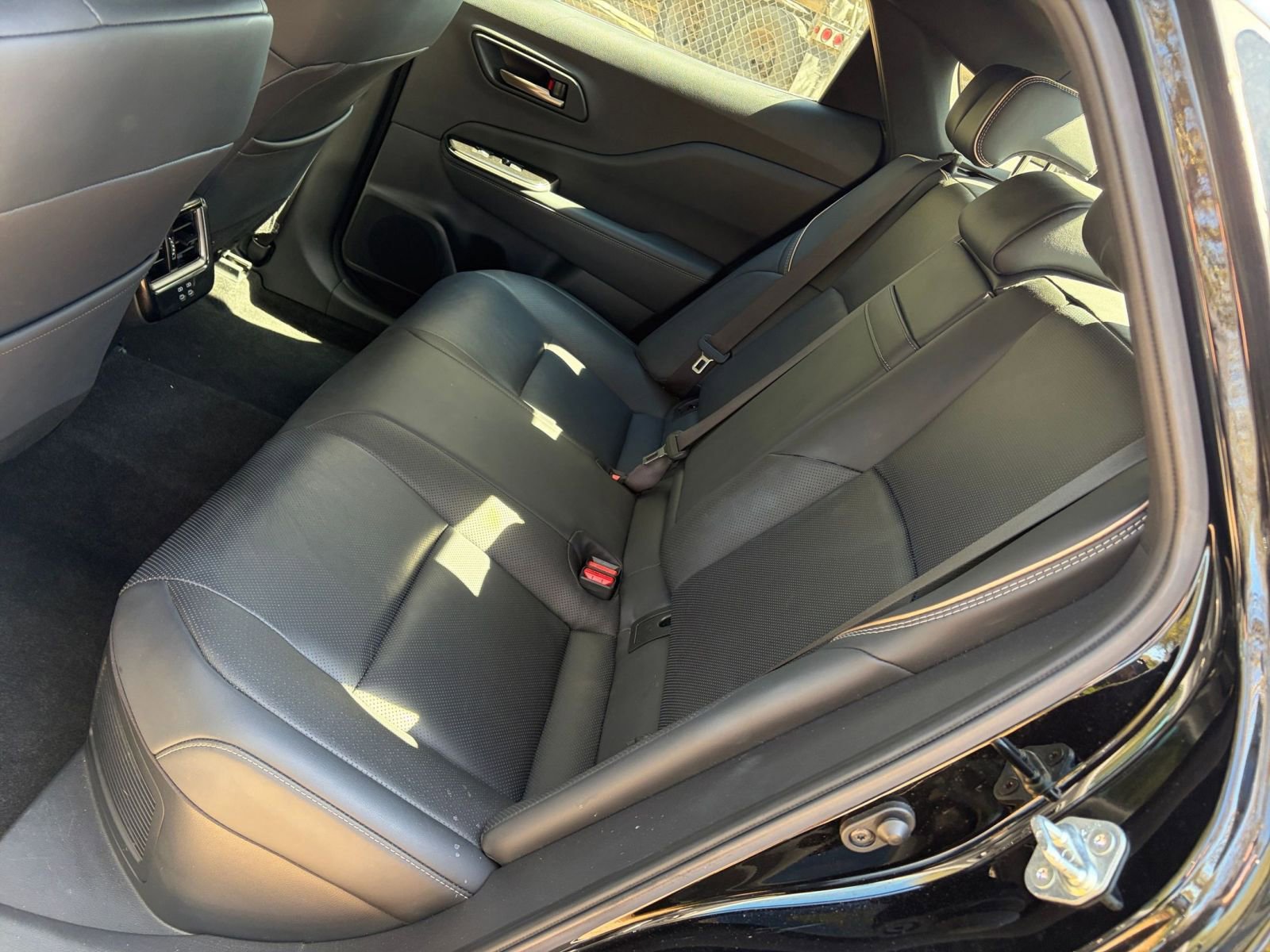 Used 2025 Toyota Crown XLE image 22