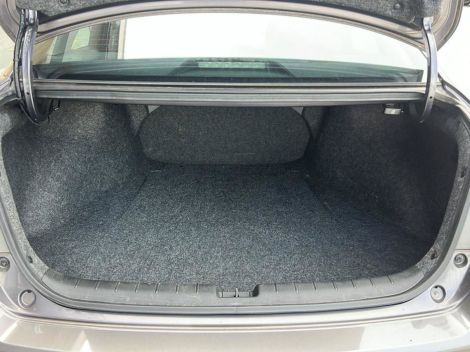 Used 2014 Honda Accord Sport image 10