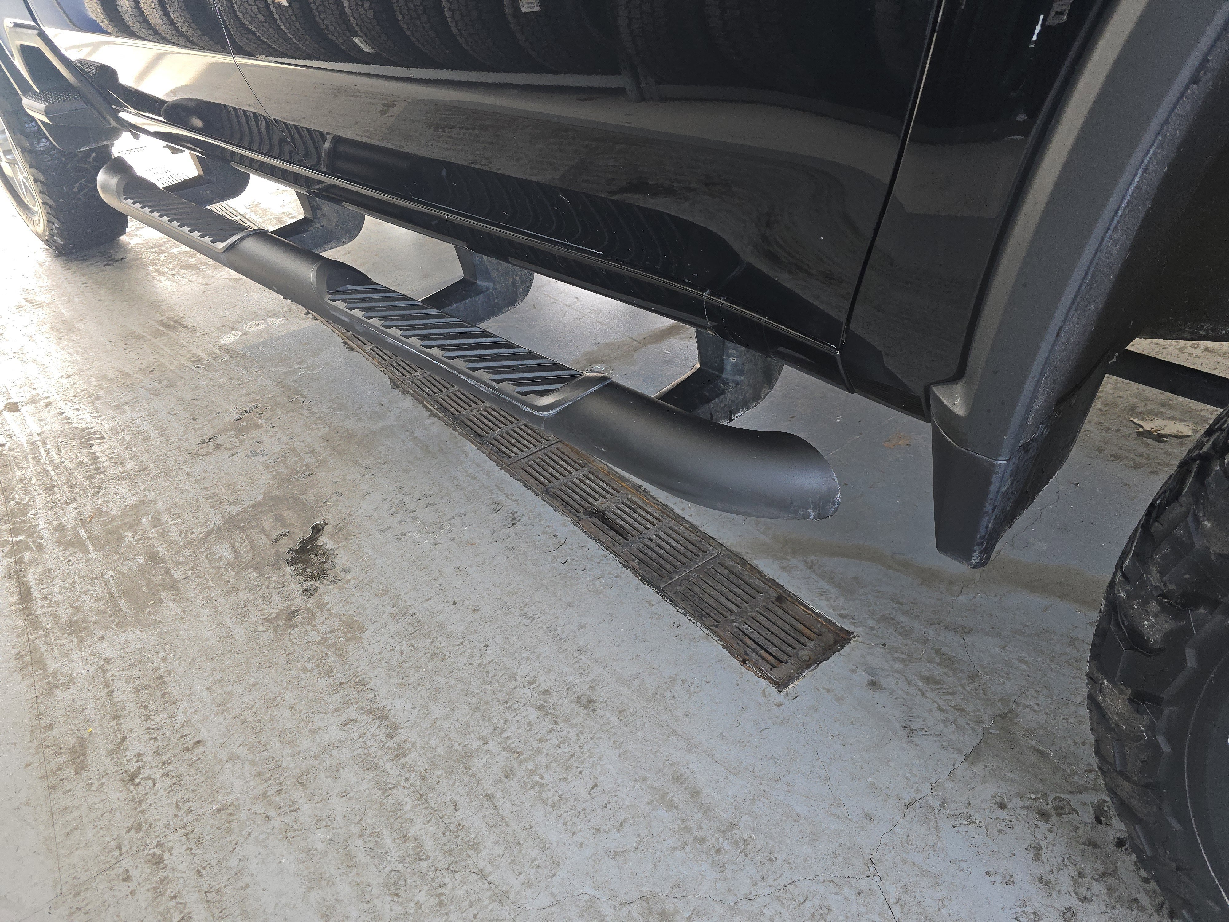 Used 2024 Chevrolet Silverado 2500 LT w/ Convenience Package image 15