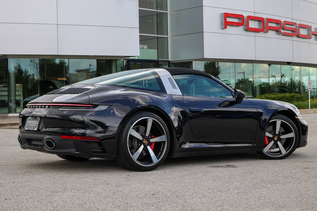 Used 2021 Porsche 911 Targa 4S AWD/4WD image 36