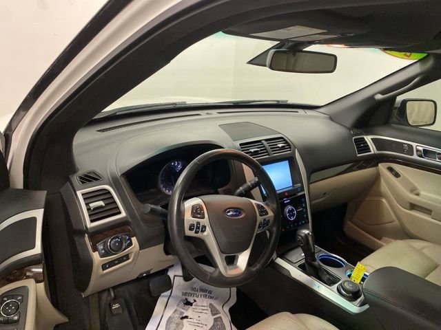 Used 2014 Ford Explorer Limited w/ Equipment Group 302A image 8