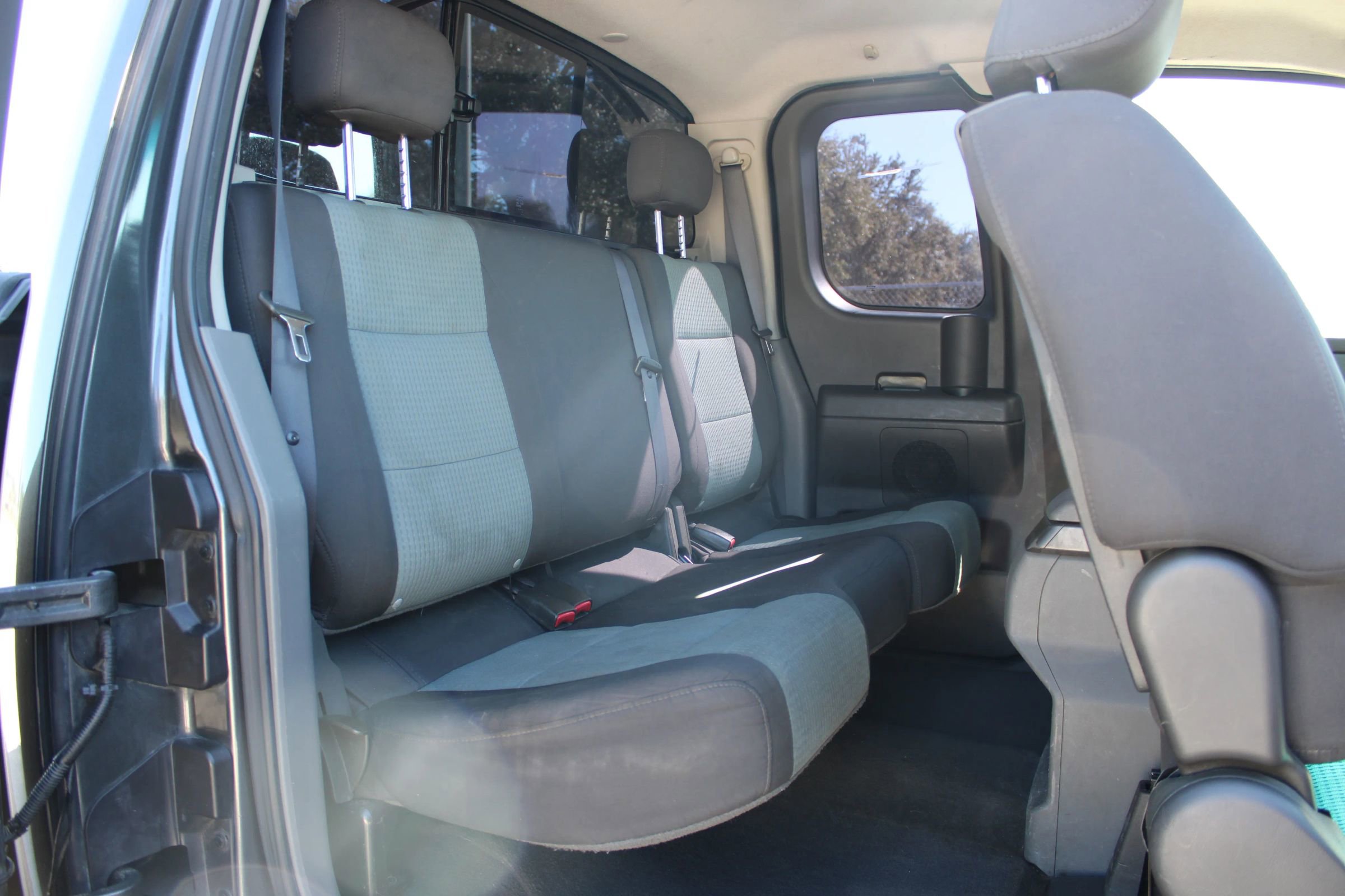 Used 2007 Nissan Titan SE image 7