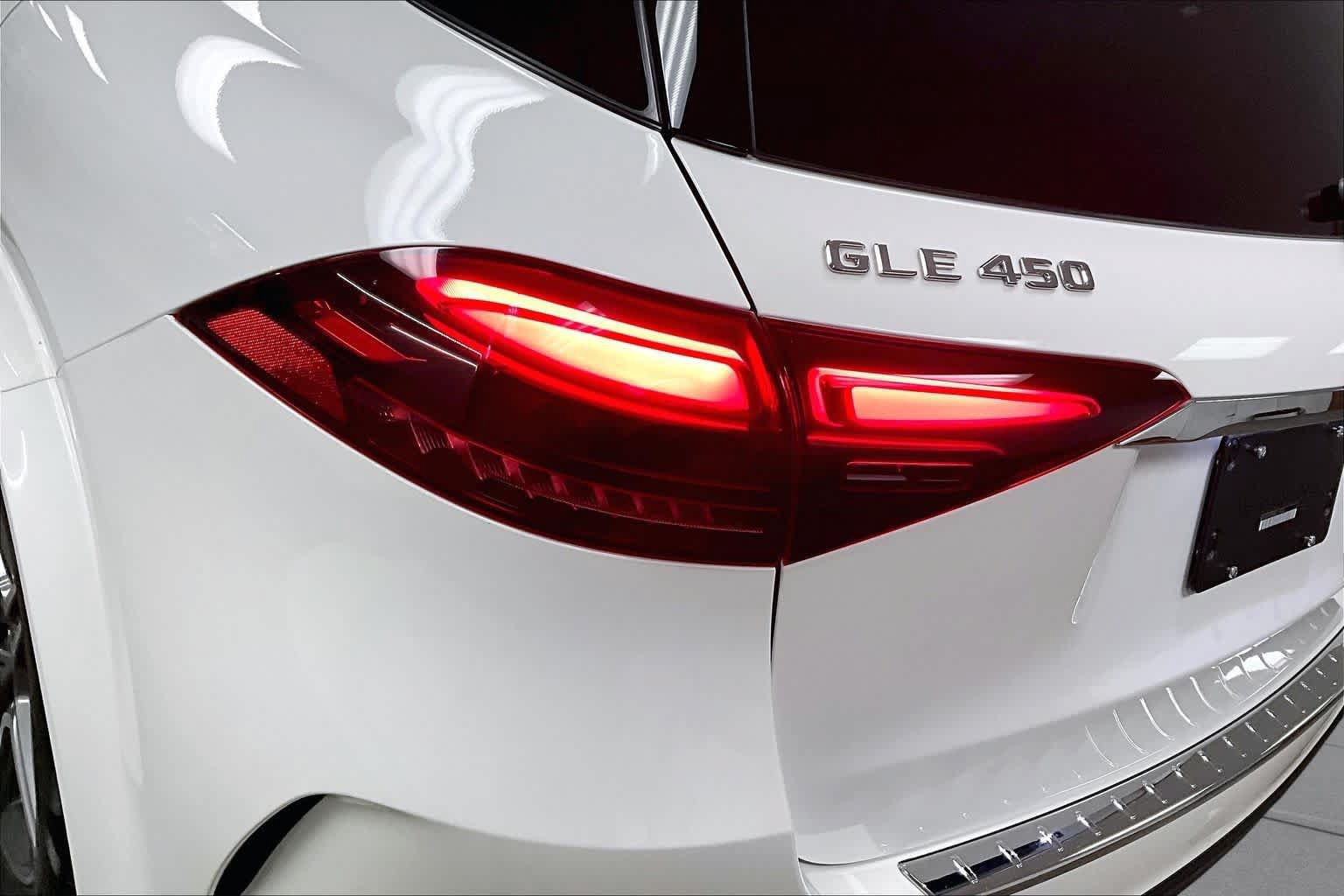 Certified 2024 Mercedes-Benz GLE 450 4MATIC image 28