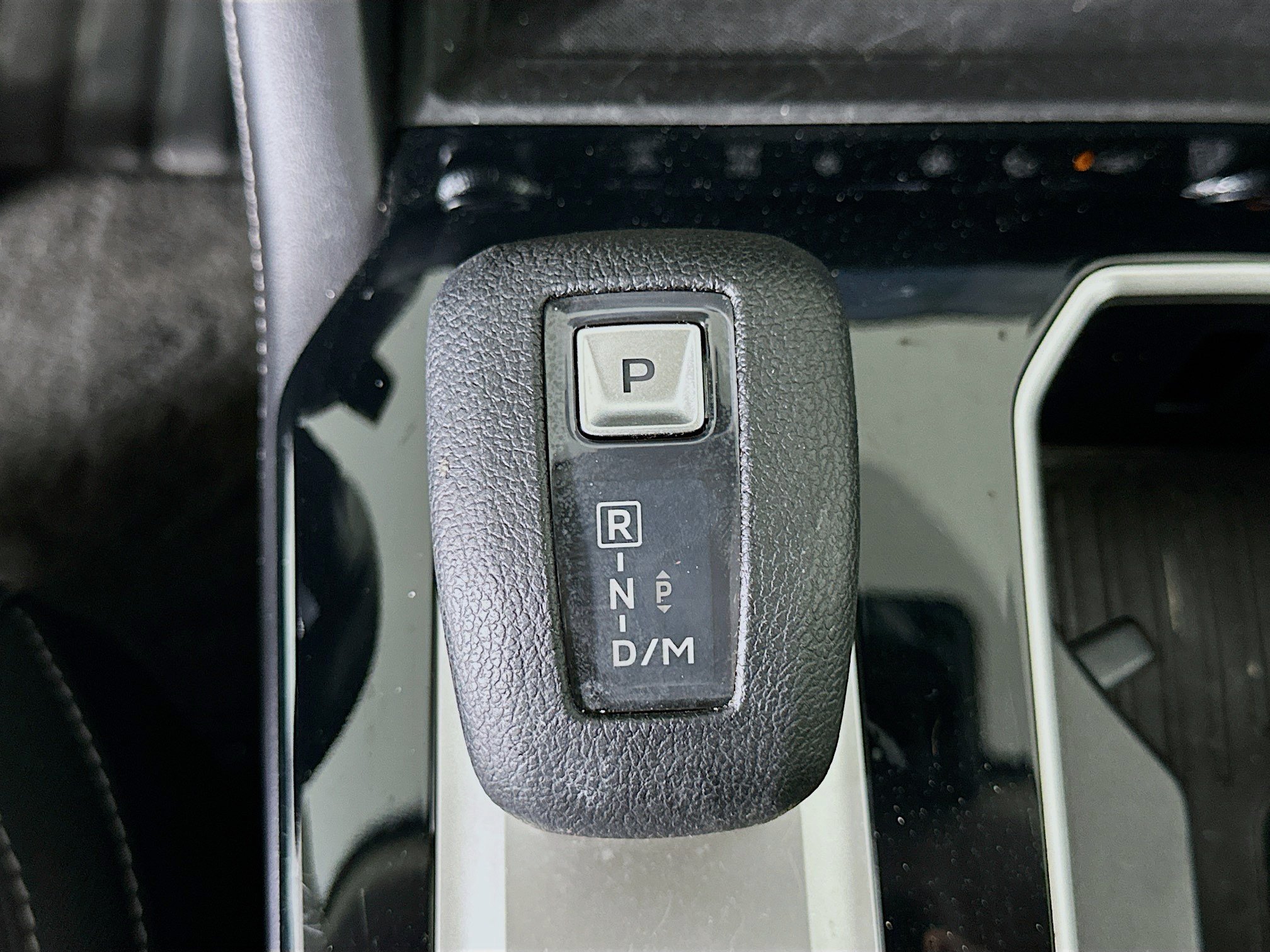 Used 2025 Mitsubishi Outlander ES FWD image 25