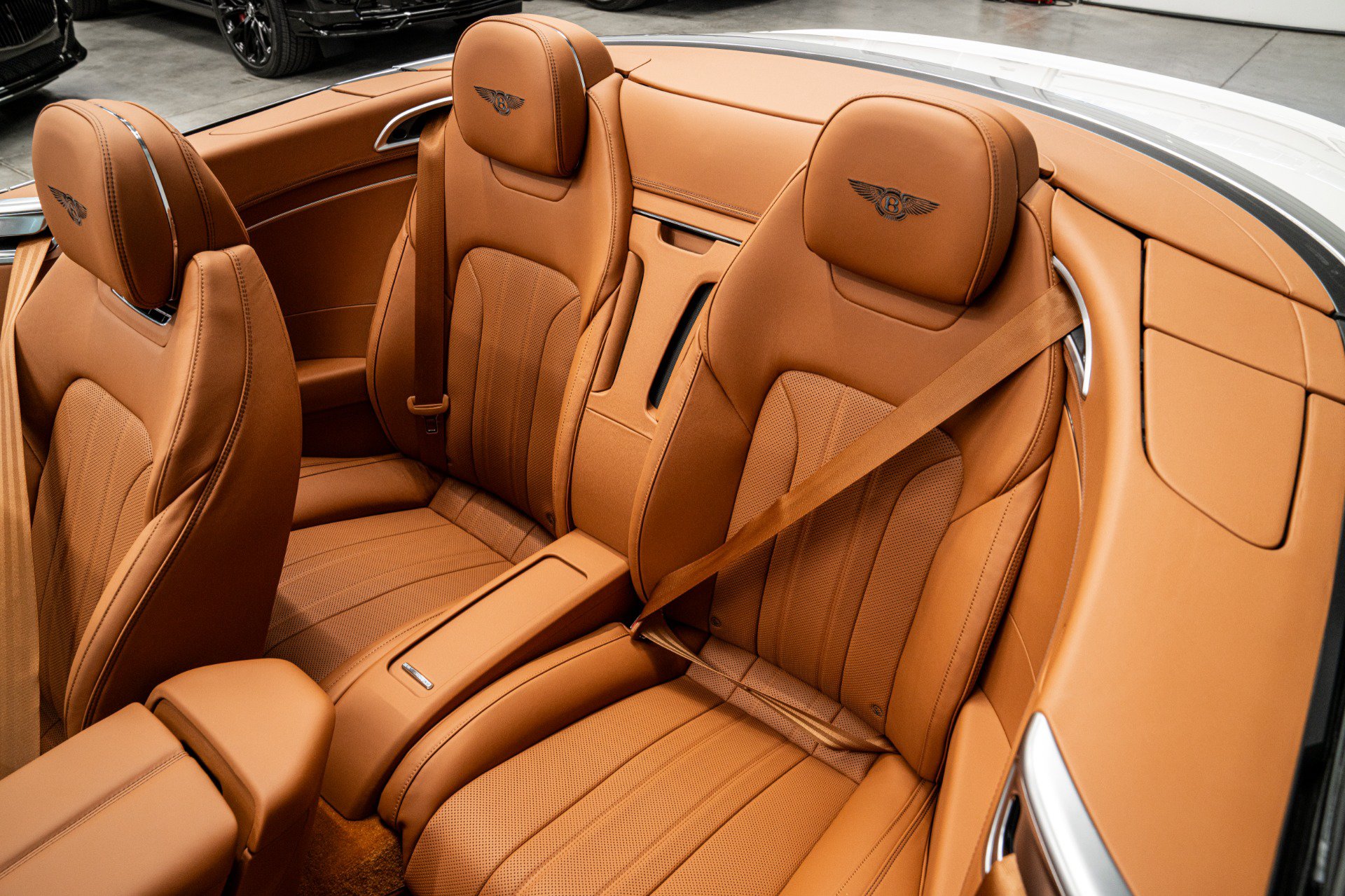 Used 2024 Bentley Continental GT Mulliner AWD/4WD image 16