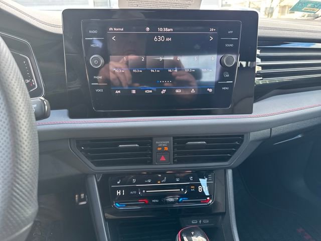 Certified 2025 Volkswagen Jetta GLI Autobahn image 25