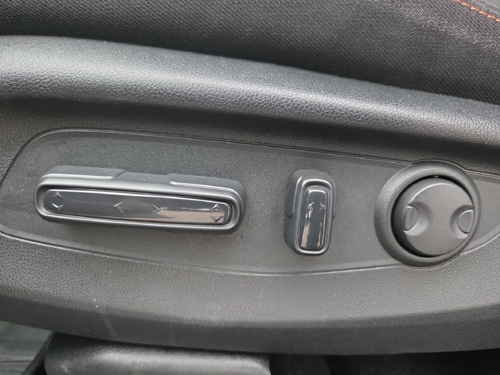 Used 2025 Honda CR-V Sport image 17