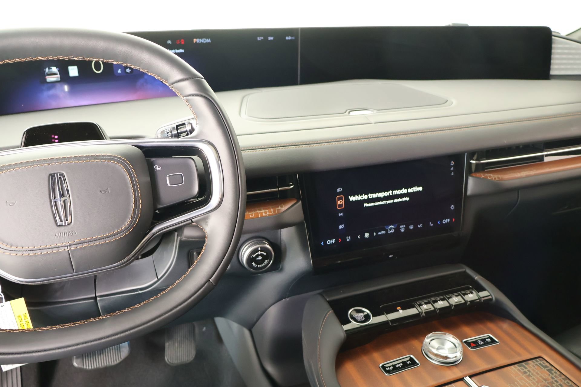 New 2026 Lincoln Navigator L Black Label AWD/4WD image 5