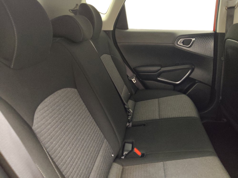 Used 2021 Kia Soul S FWD image 19
