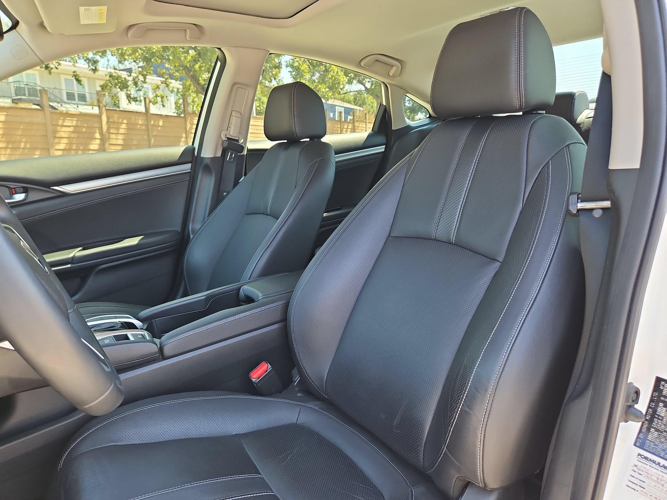 Used 2018 Honda Civic Touring image 13