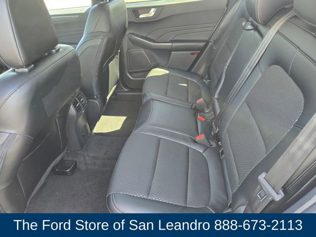 New 2025 Ford Escape SE image 12