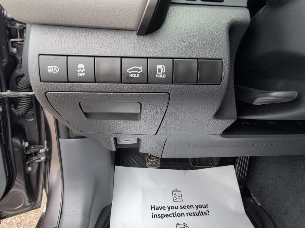 Certified 2023 Toyota Camry LE image 18