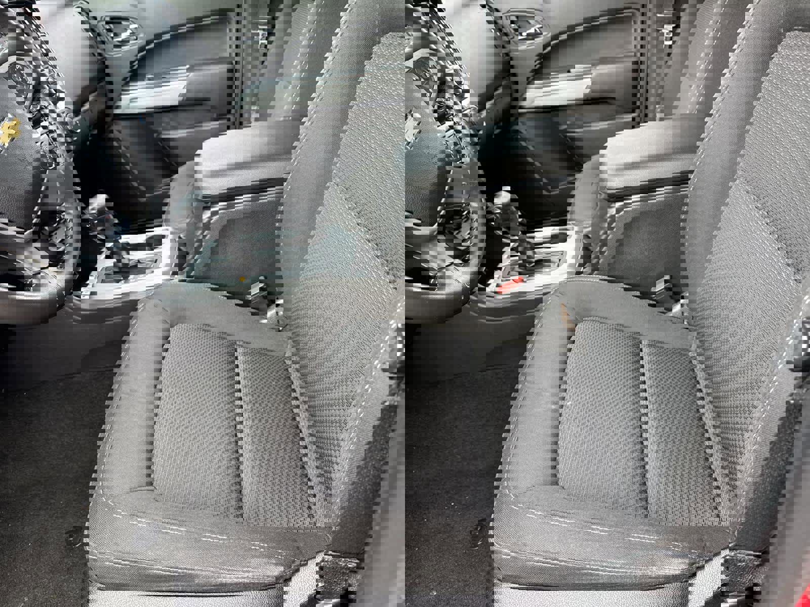 Used 2016 Chevrolet Colorado LT w/ LT Convenience Package image 12