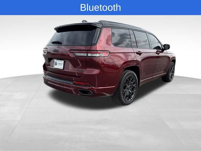 Used 2023 Jeep Grand Cherokee L Summit AWD/4WD image 5