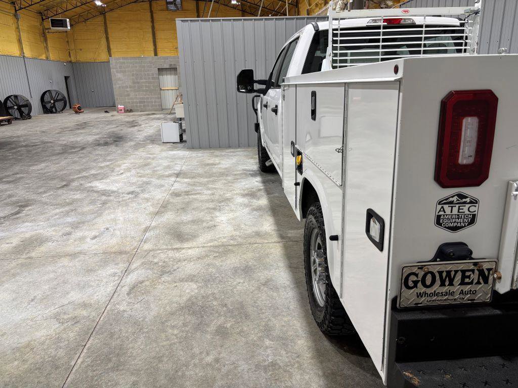 Used 2020 Ford F250 XL w/ Power Equipment Group image 9