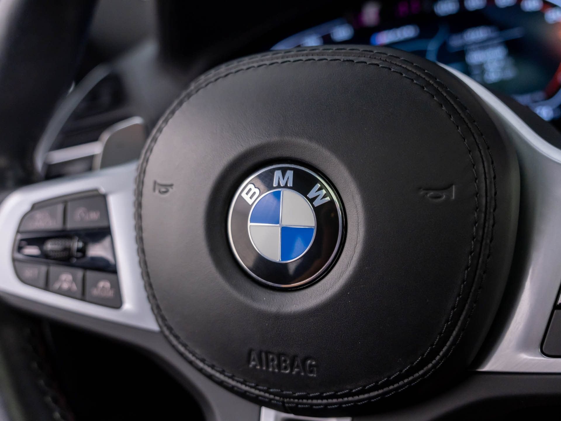 Used 2024 BMW X4 M40i AWD/4WD image 28