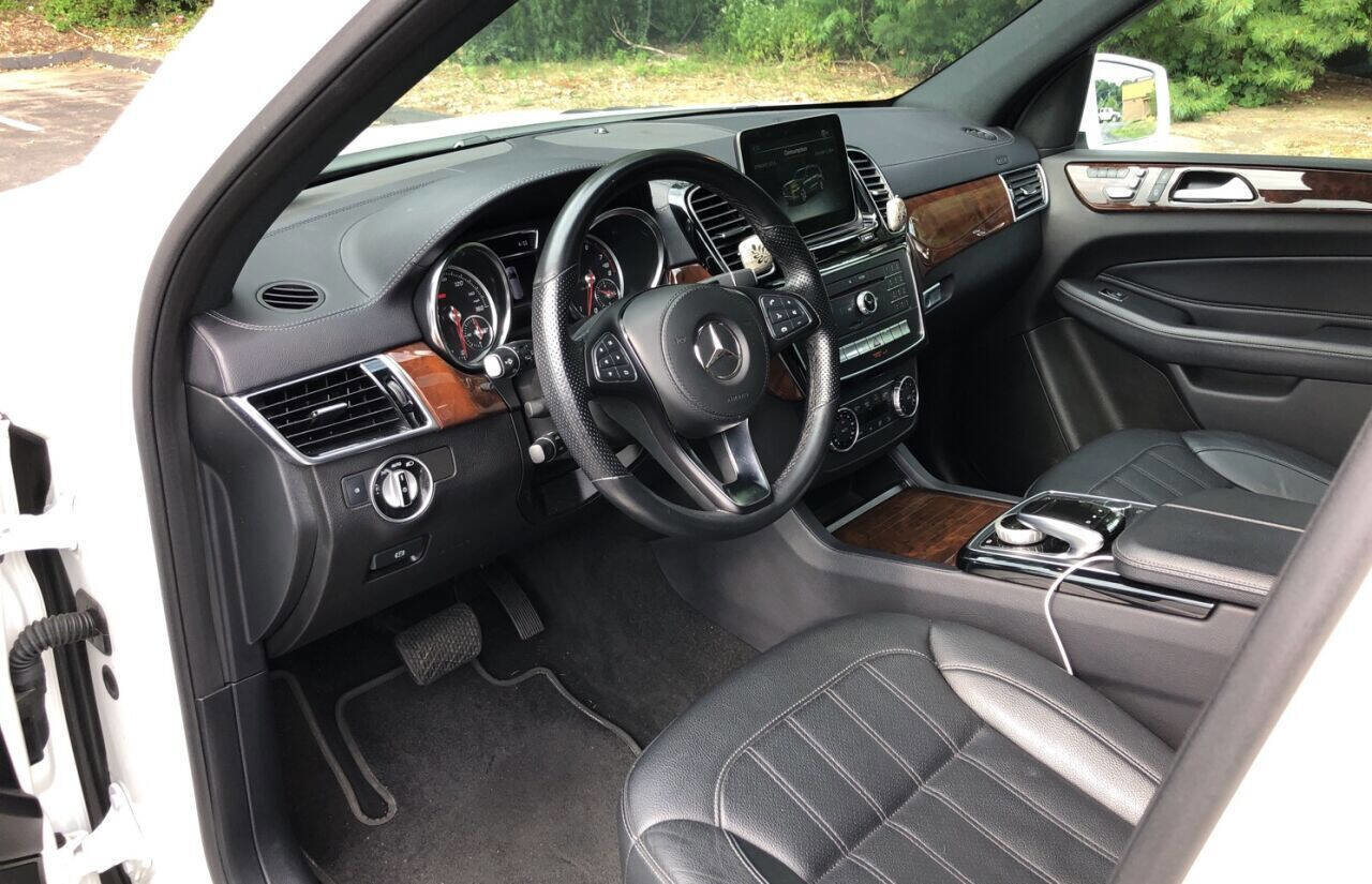 Used 2018 Mercedes-Benz GLS 450 4MATIC image 6