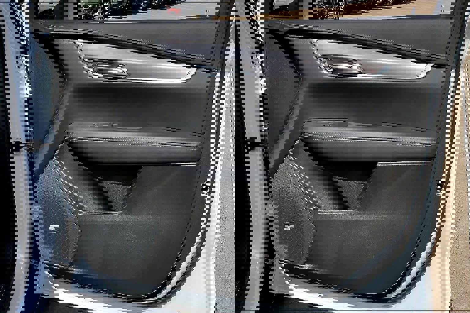 Used 2025 Cadillac XT5 Luxury w/ LPO, Floor Liner Package image 23