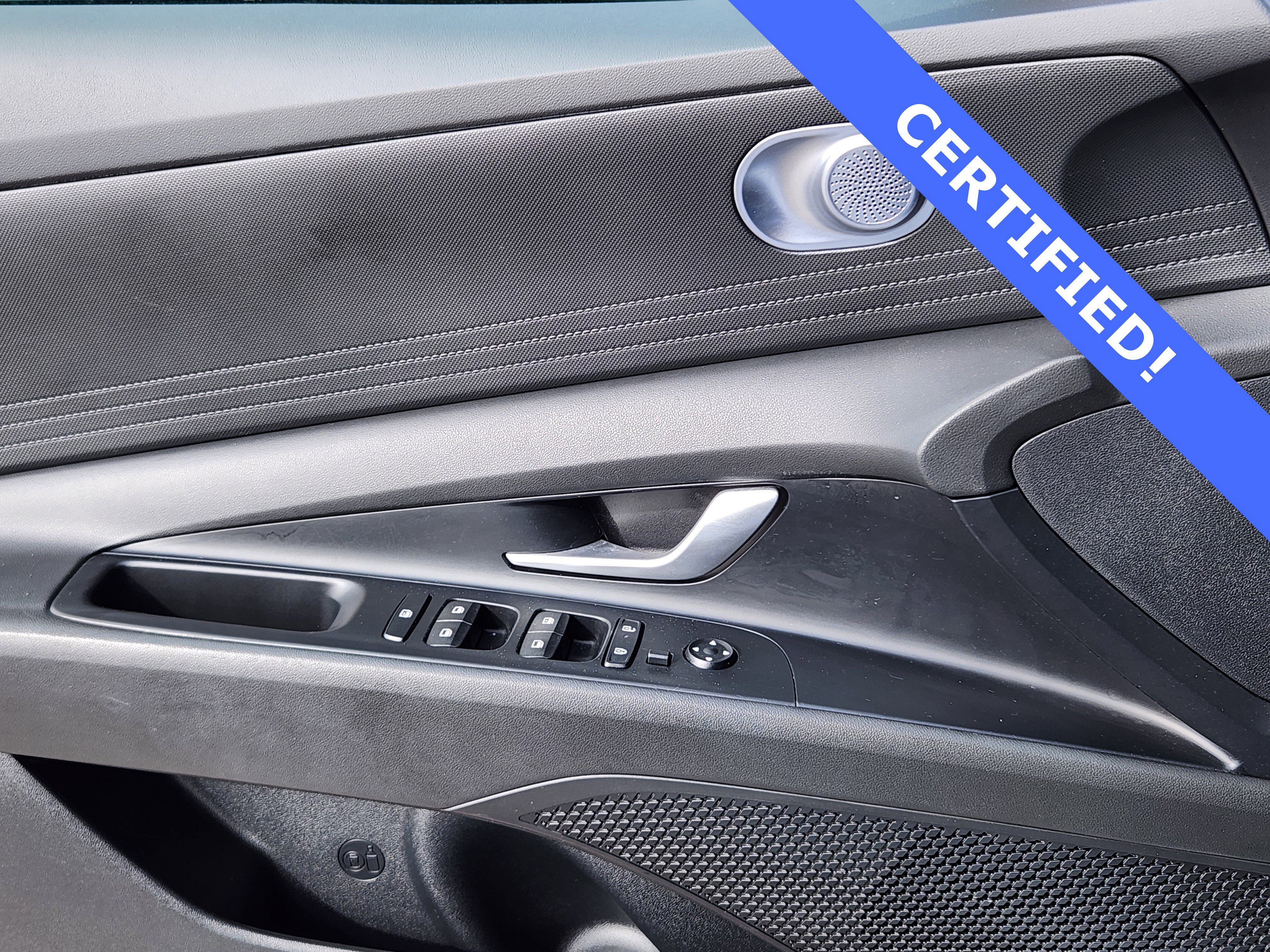 Certified 2024 Hyundai Elantra SEL image 7