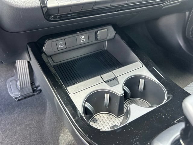 New 2026 Toyota Prius Plug-In Hybrid FWD image 23