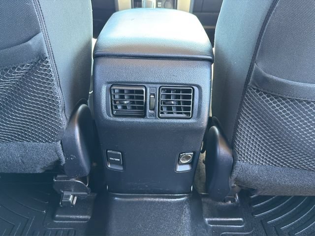 Used 2019 Toyota 4Runner SR5 AWD/4WD image 27