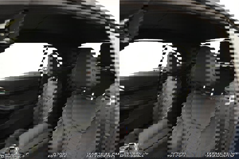 Used 2025 BMW M440i Convertible image 9