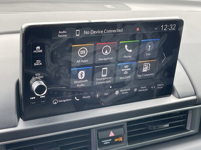 Used 2025 Honda Pilot Touring image 18