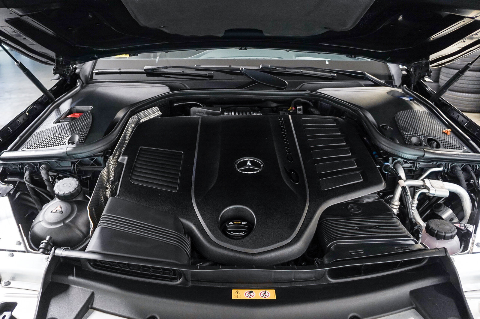 Used 2021 Mercedes-Benz E 450 Cabriolet image 35