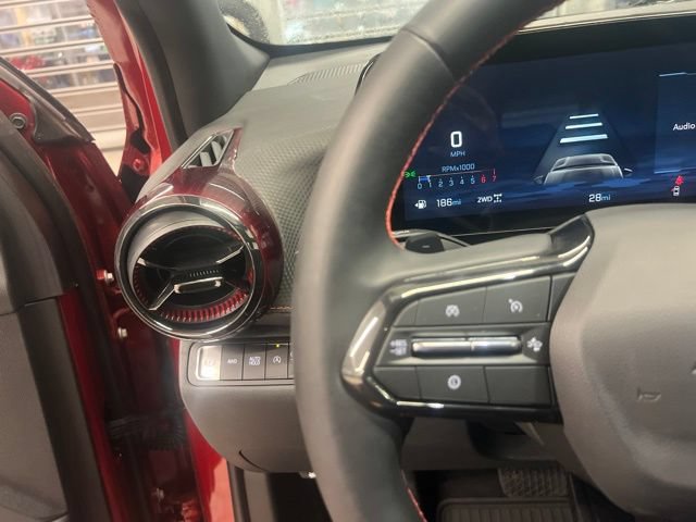 New 2026 Chevrolet Equinox RS w/ Convenience Package III AWD/4WD image 14