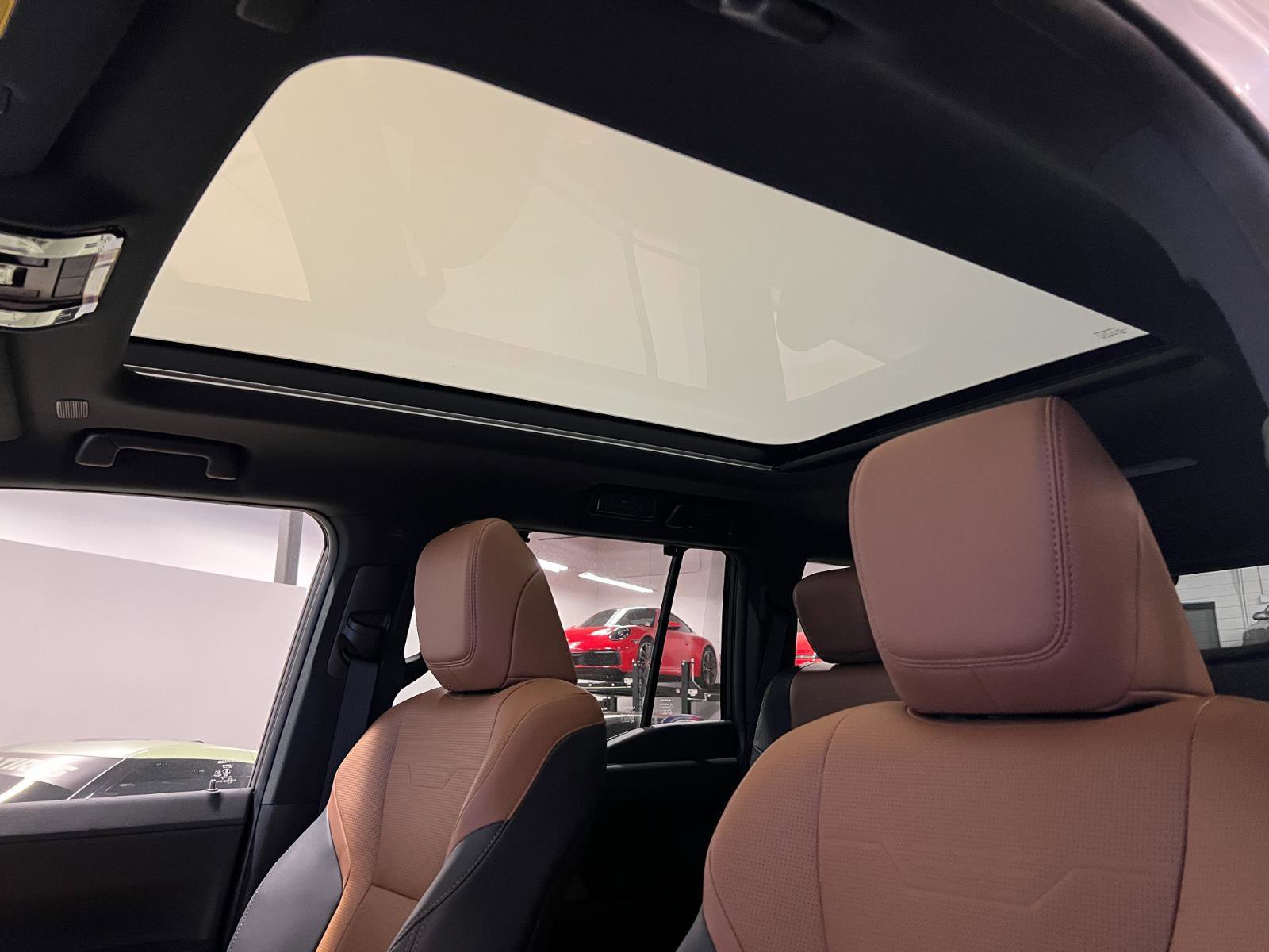 Used 2026 Lexus GX 550 w/ Cold Area Package image 25