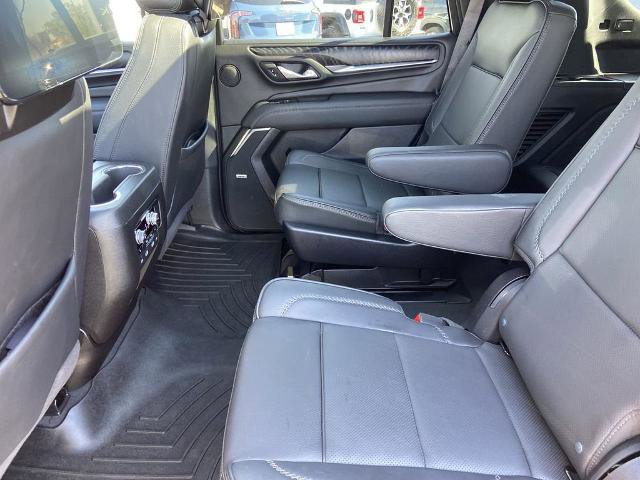 Used 2024 GMC Yukon Denali w/ Denali Reserve Package image 22