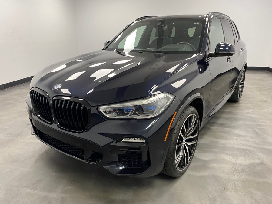Used 2019 BMW X5 xDrive50i w/ M Sport Package AWD/4WD image 2